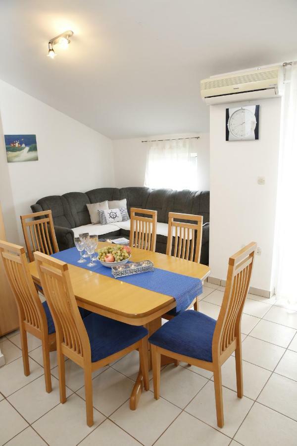 Apartman Alica Srima 沃迪切 外观 照片