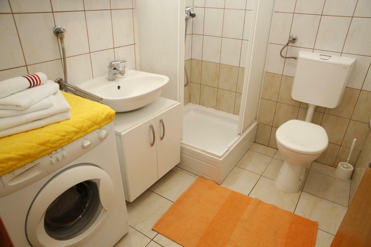 Apartman Alica Srima 沃迪切 外观 照片
