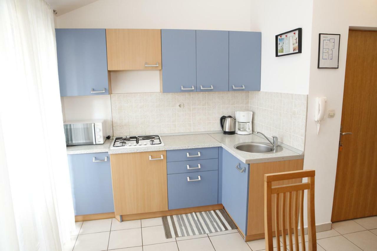 Apartman Alica Srima 沃迪切 外观 照片